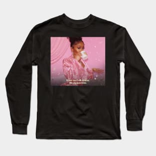 Divas and drama Long Sleeve T-Shirt